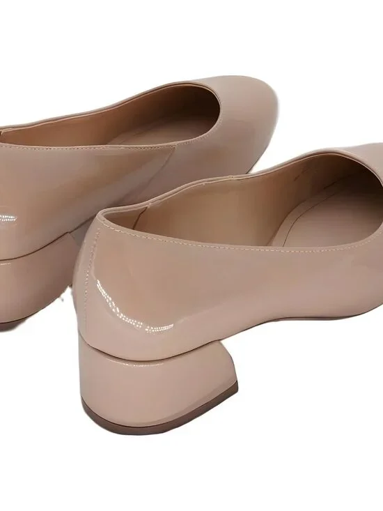 Journee Collection Saarii Nude Patent Block Heel Slip-On Pumps 8W - Picture 3 of 6